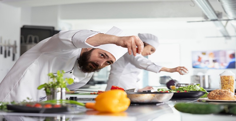 Salarii tot mai mari pe litoralul Adriaticii in 2026: cat castiga angajatii din turism