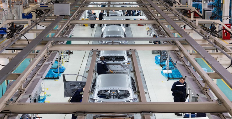 Ford reangajeaza peste 300 de specialisti dupa esecul implementarii AI in controlul calitatii