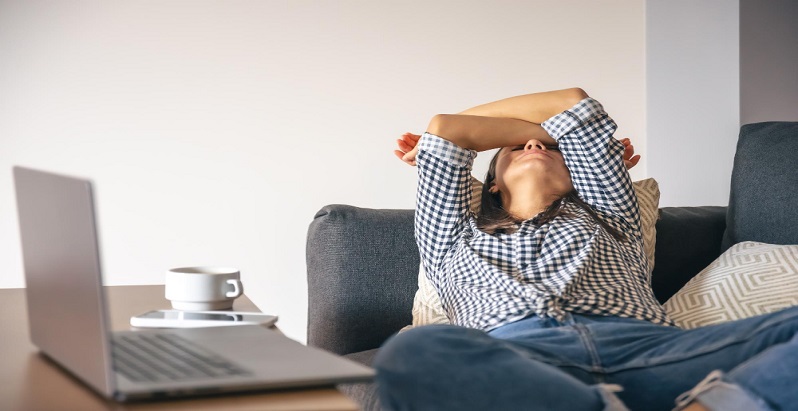 Burnout: simptome, cauze si semne ale epuizarii profesionale
